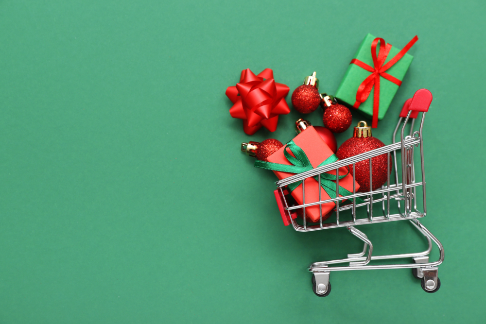 Holiday Commercial Voiceover: A Q4 Planning Guide for Advertisers